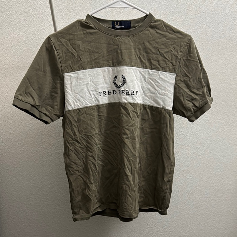 Fred Perry Green and White Short Sleeve Tee